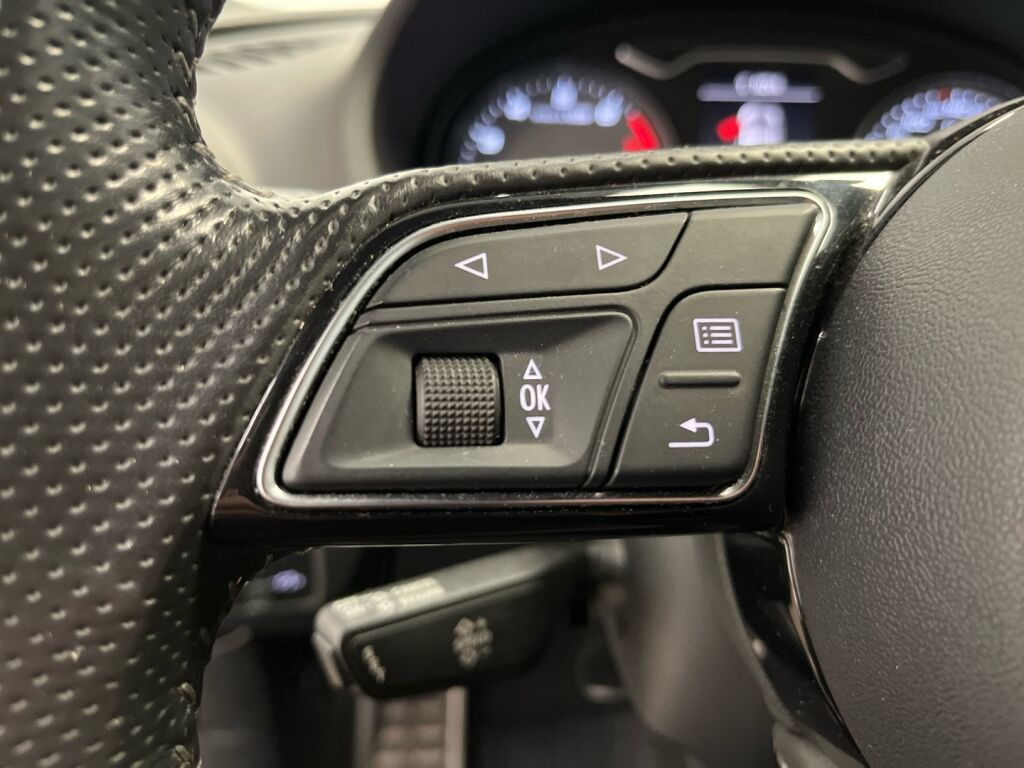 Audi S3 2016 Sininen