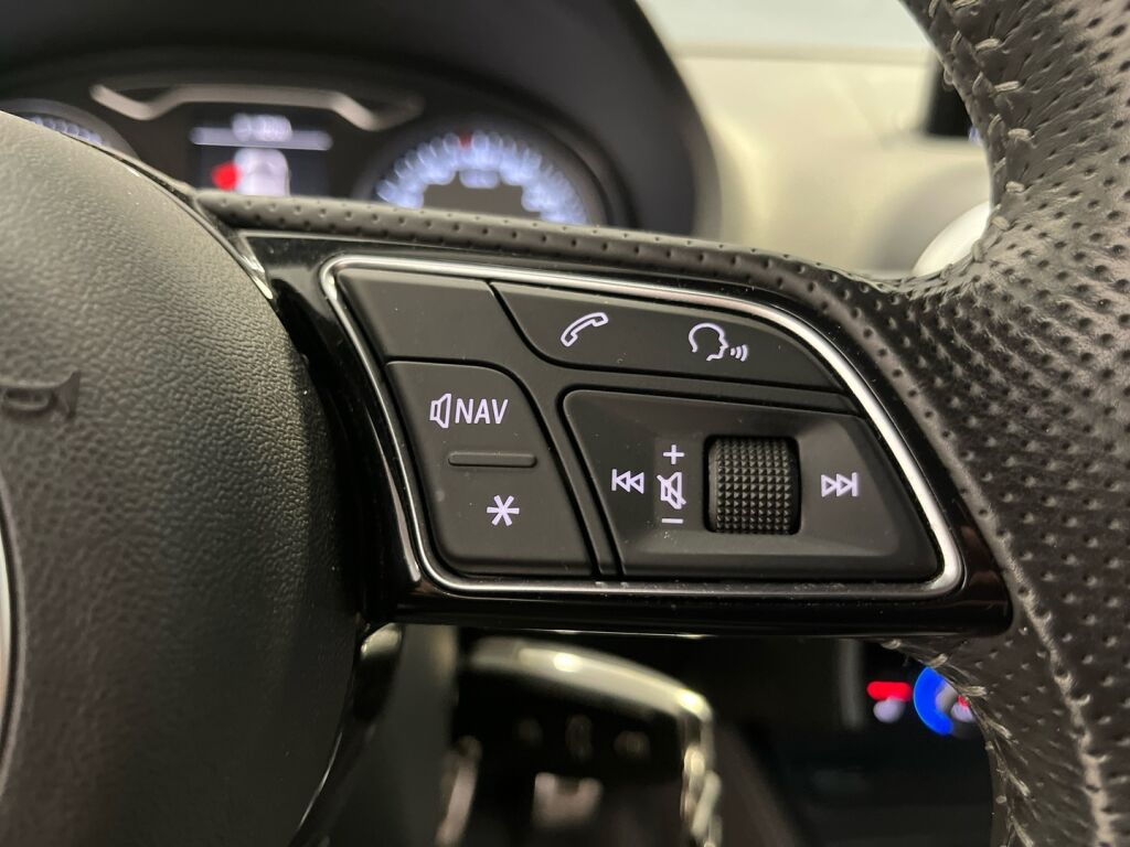 Audi S3 2016 Sininen