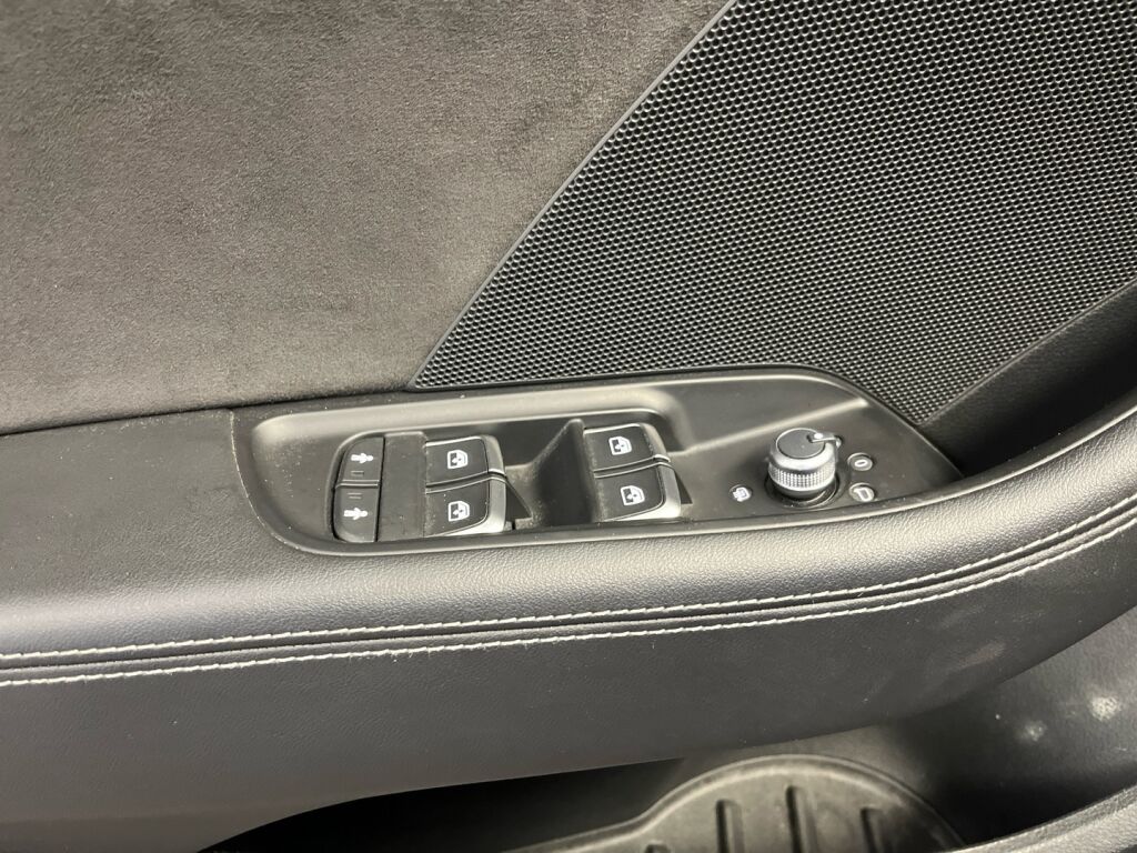 Audi S3 2016 Sininen