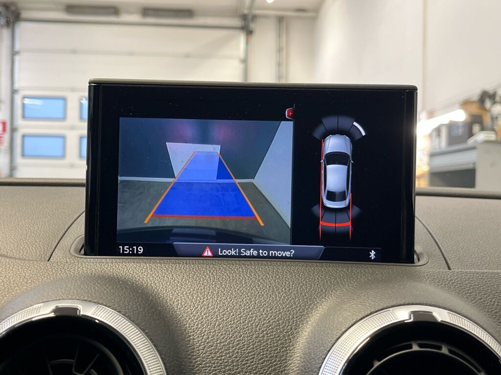 Audi S3 2016 Sininen