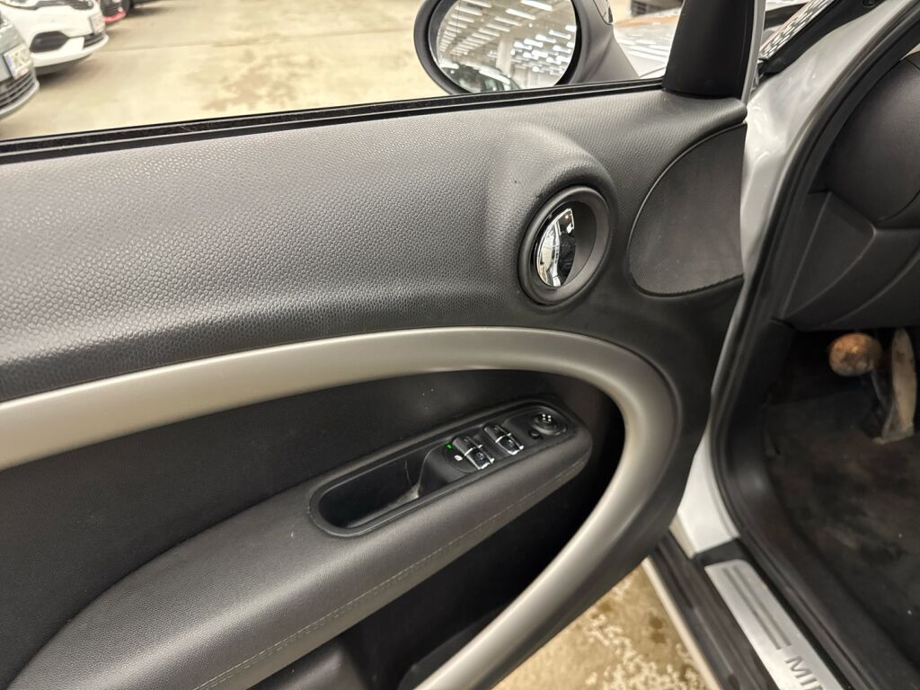 Mini Countryman 2017 Hopea