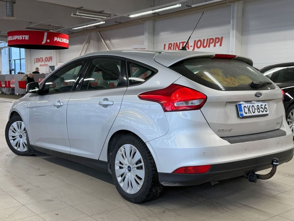 Ford Focus 2016 Met. Harmaa