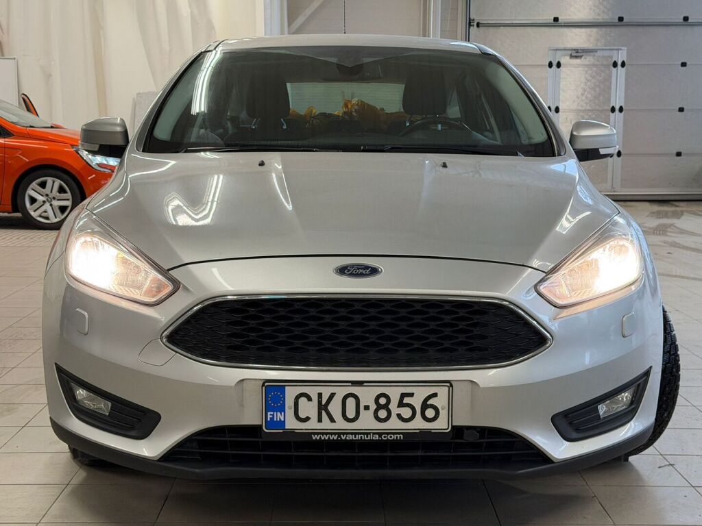 Ford Focus 2016 Met. Harmaa
