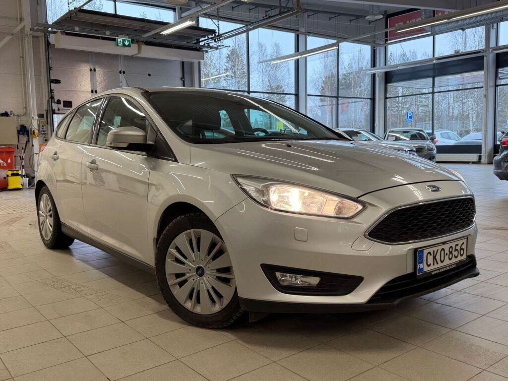 Ford Focus 2016 Met. Harmaa
