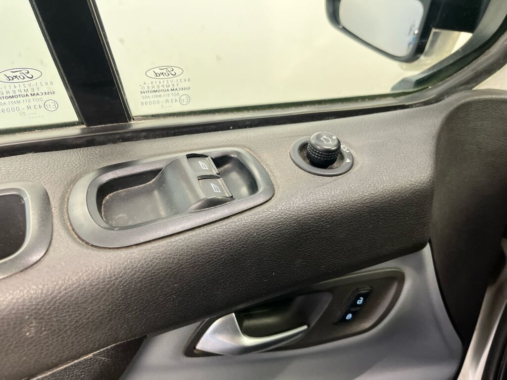 Ford Transit Custom 2017 Harmaa