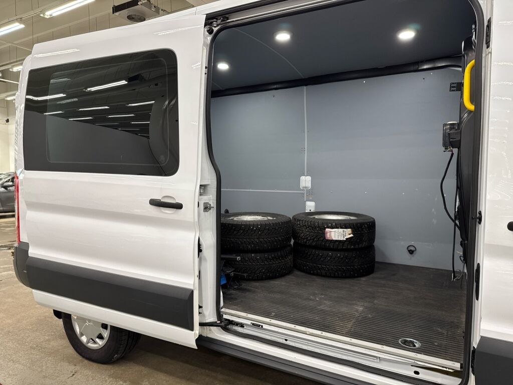 Ford Transit 2017 Valkoinen