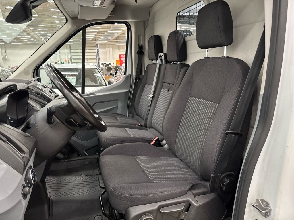Ford Transit 2017 Valkoinen