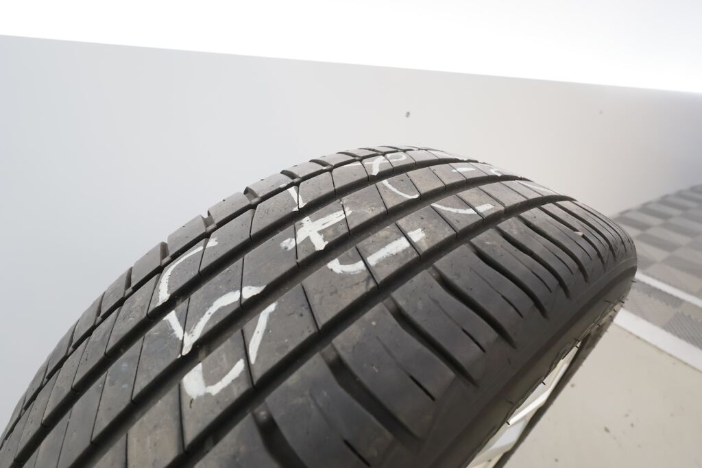 Volkswagen Passat 2017 Sininen