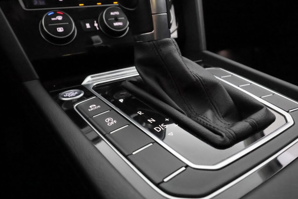 Volkswagen Passat 2017 Sininen