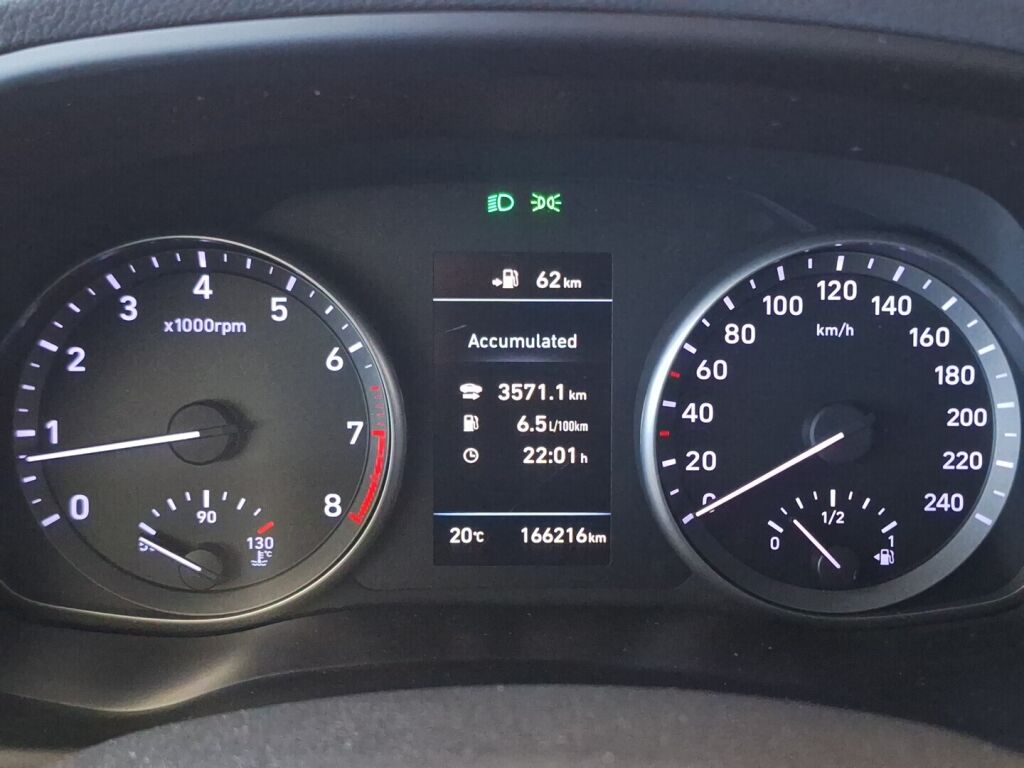 Hyundai i30 5d 2018 Punainen