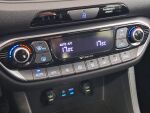 Hyundai i30 5d 2018 Punainen