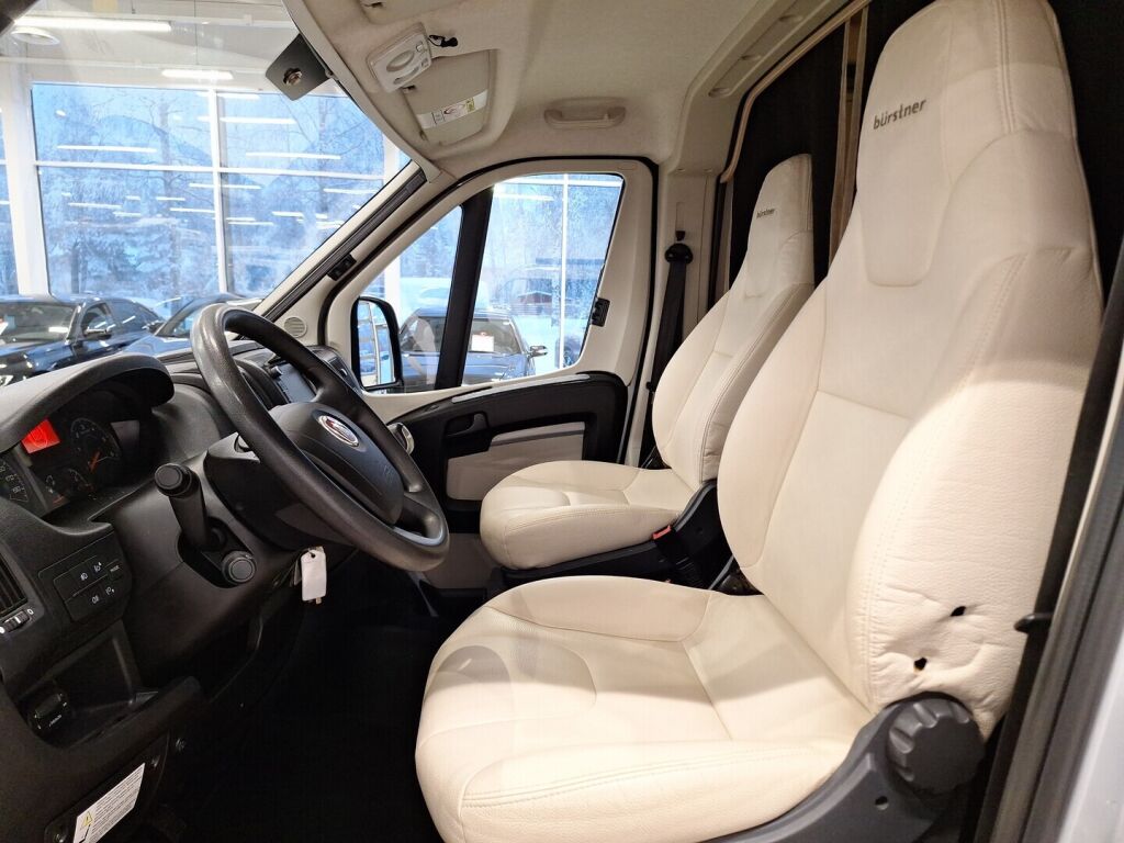 Bürstner CityCar 2017 Valkoinen