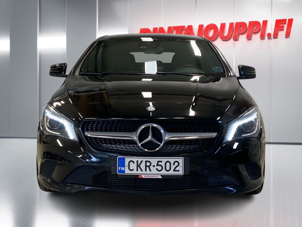Mercedes-Benz CLA 2015 Musta