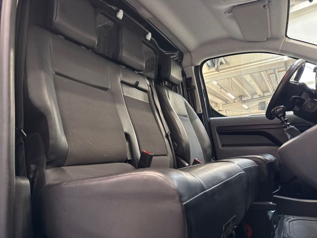 Toyota Proace 2017 Sininen