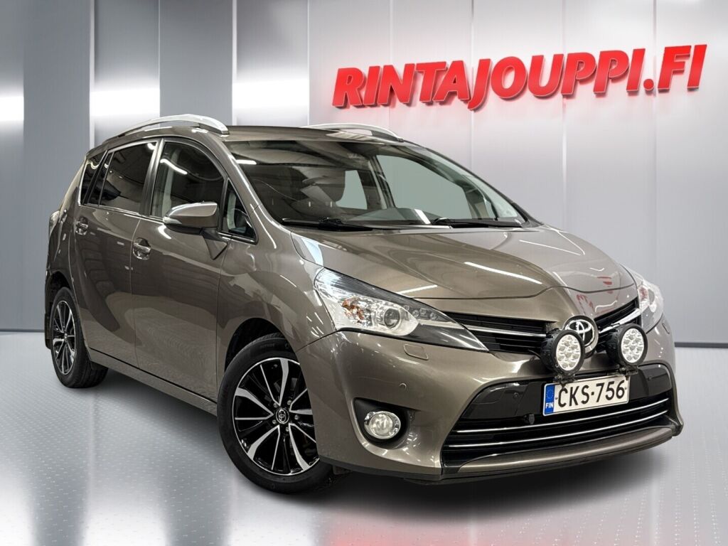 Toyota Verso 2017 Harmaa