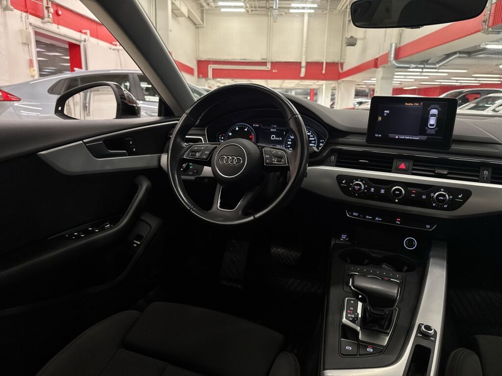 Audi A5 2017 Musta