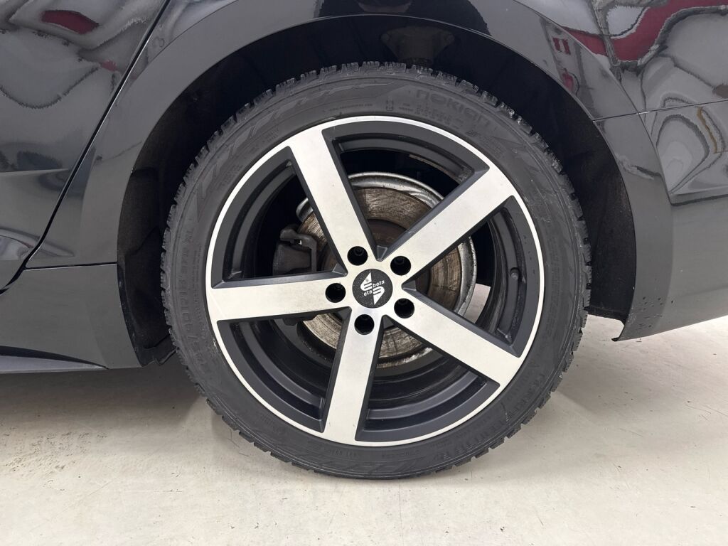 Audi A5 2017 Musta