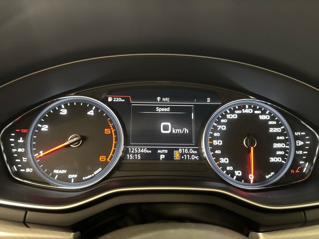 Audi A5 2017 Musta