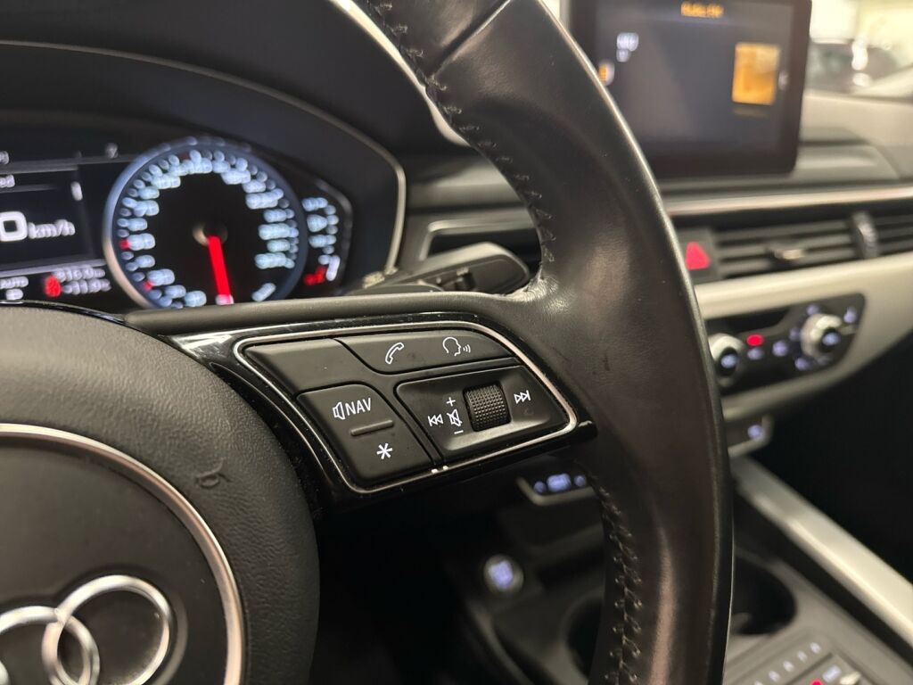Audi A5 2017 Musta