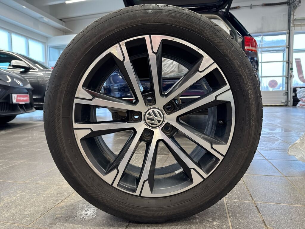 Volkswagen Passat 2017 Sininen