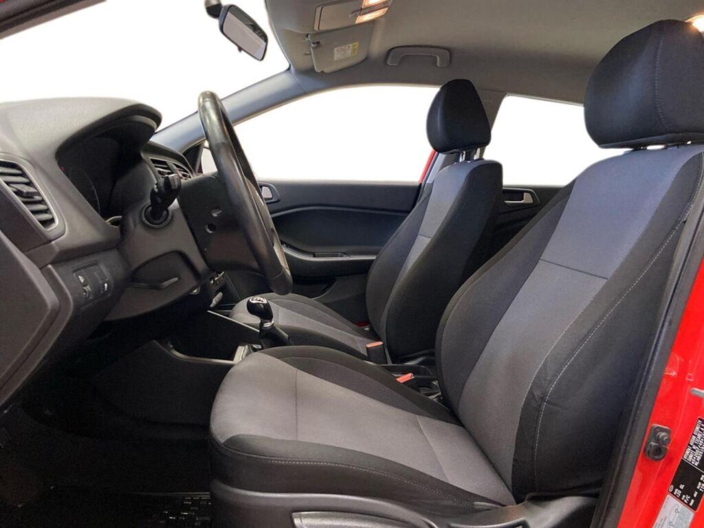 Hyundai i20 Hatchback 2020 Punainen