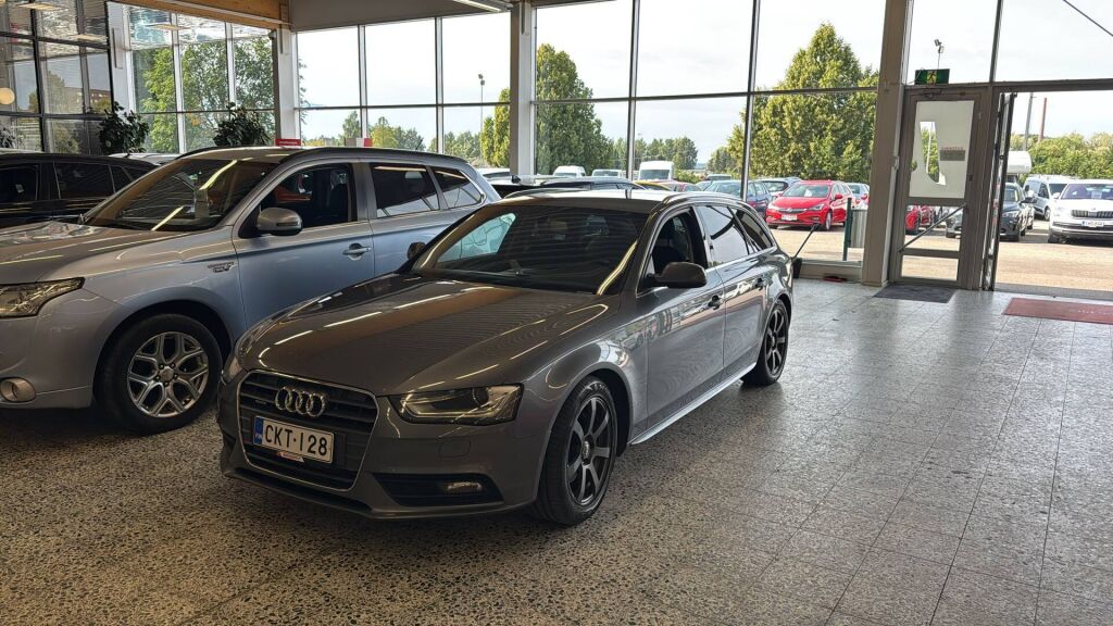 Audi A4 2013 Harmaa