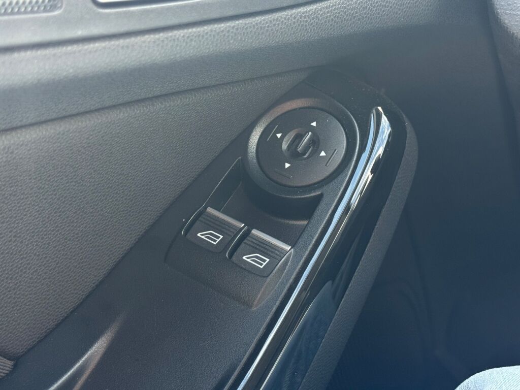 Ford Fiesta 2017 Valkoinen