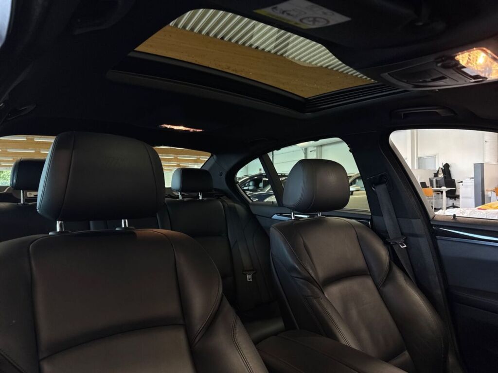 BMW M5 2013 Musta