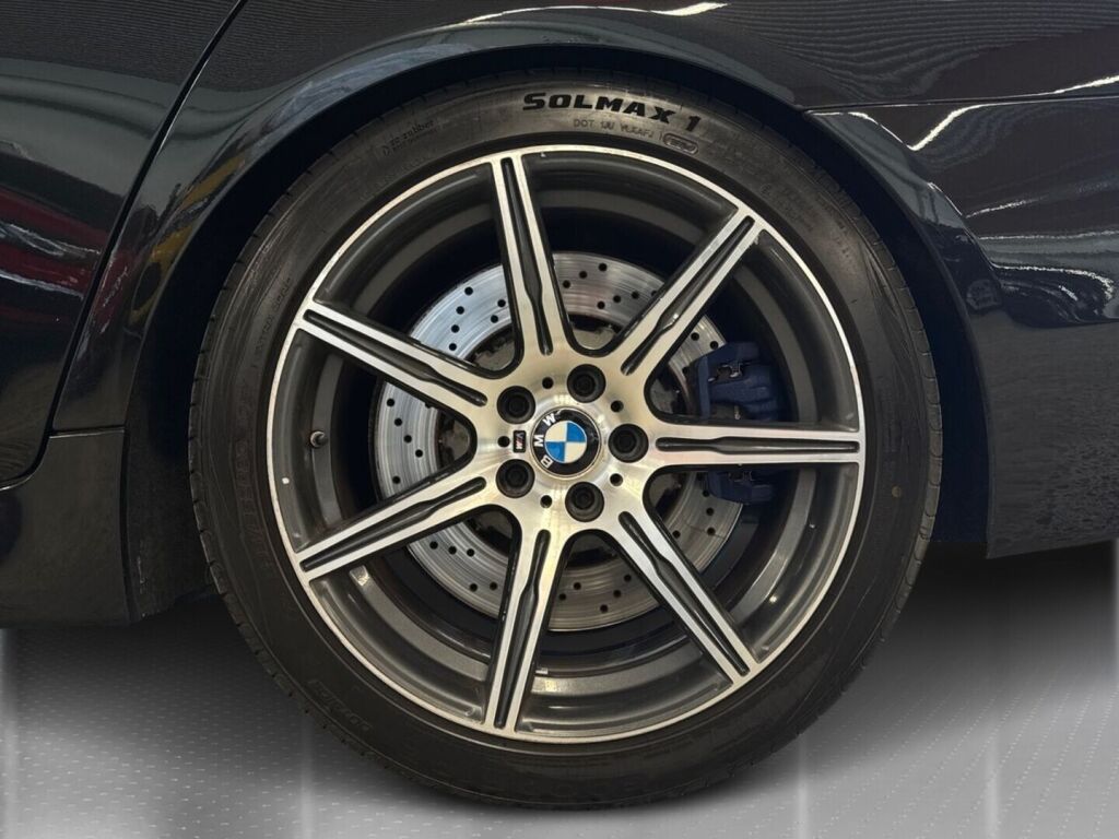 BMW M5 2013 Musta