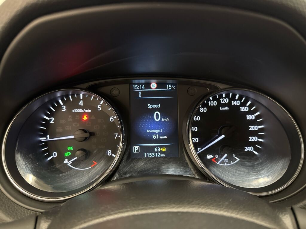 Nissan Qashqai 2017 Musta