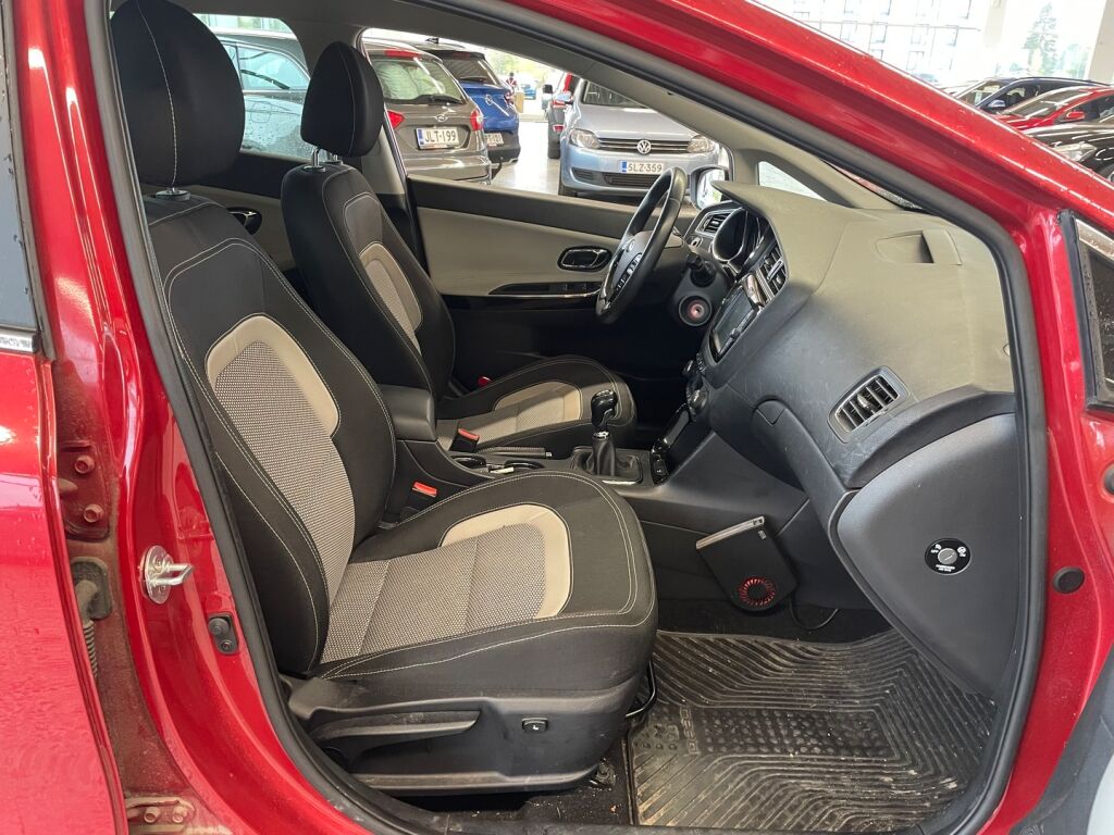 Kia Ceed 2018 Punainen