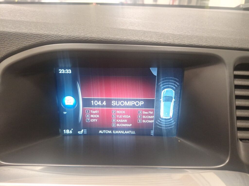 Volvo V60 2014 Musta