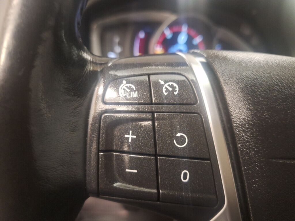 Volvo V60 2014 Musta