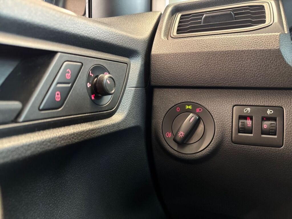 Volkswagen Caddy Maxi 2017 Ruskea (beige)