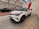 Toyota C-HR 2017 Valkoinen