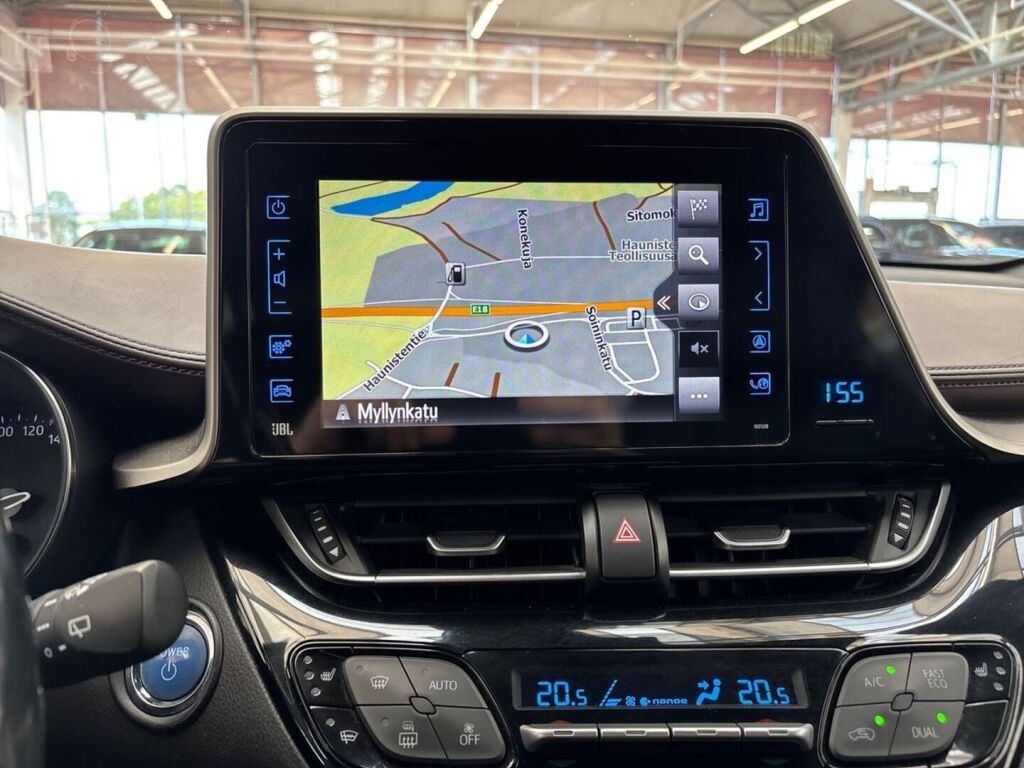 Toyota C-HR 2017 Valkoinen