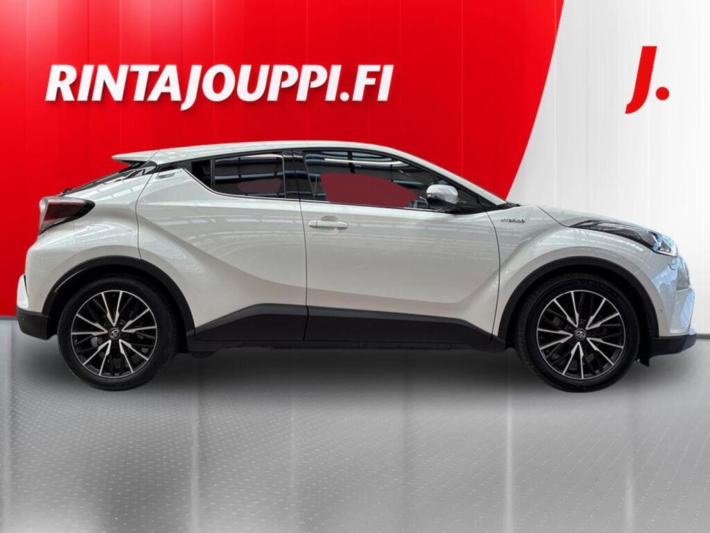 Toyota C-HR 2017 Valkoinen