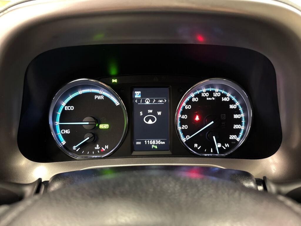 Toyota RAV4 2018 Musta