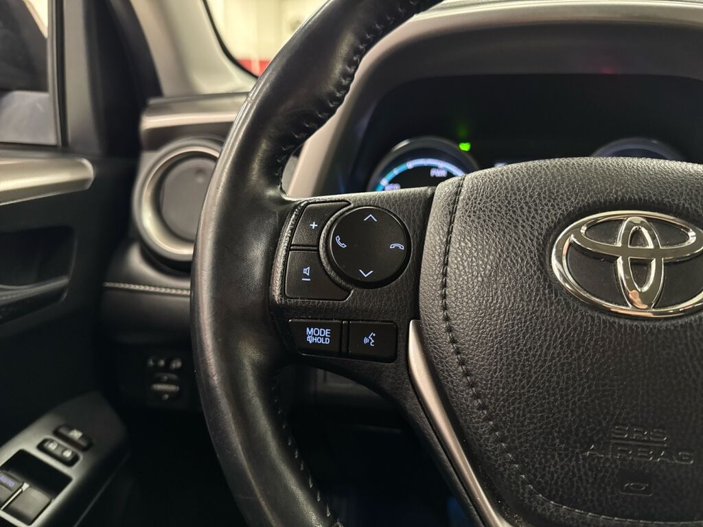 Toyota RAV4 2018 Musta