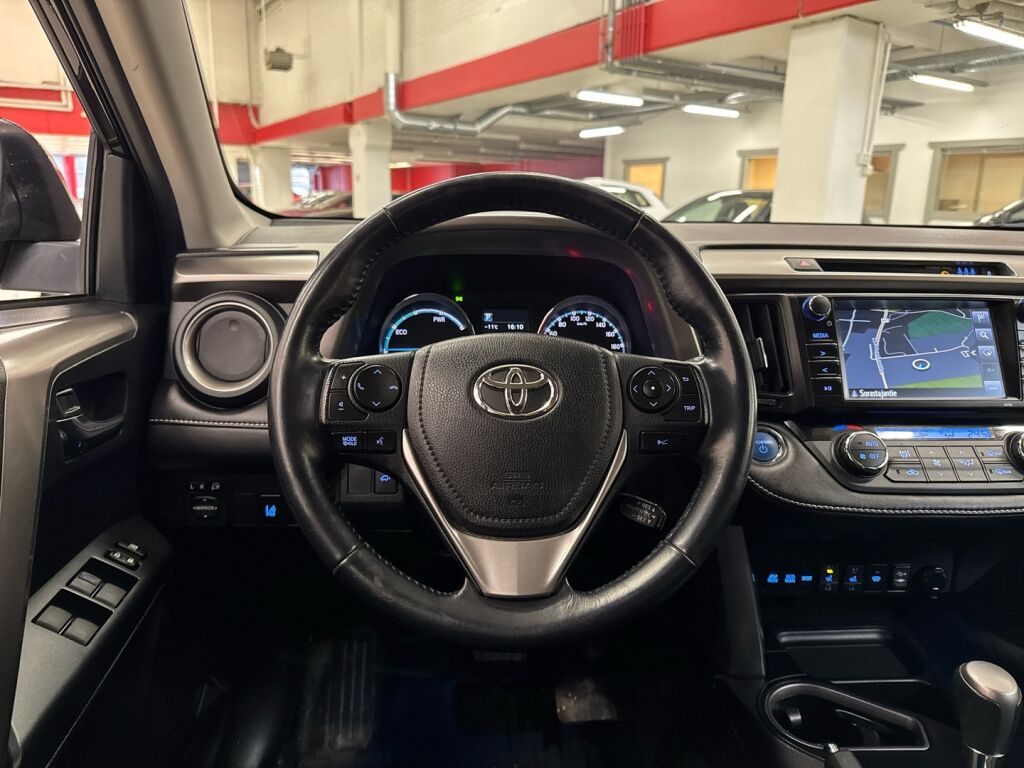 Toyota RAV4 2018 Musta