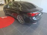 Toyota Avensis 2018 Musta