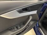 Audi A4 2018 Sininen