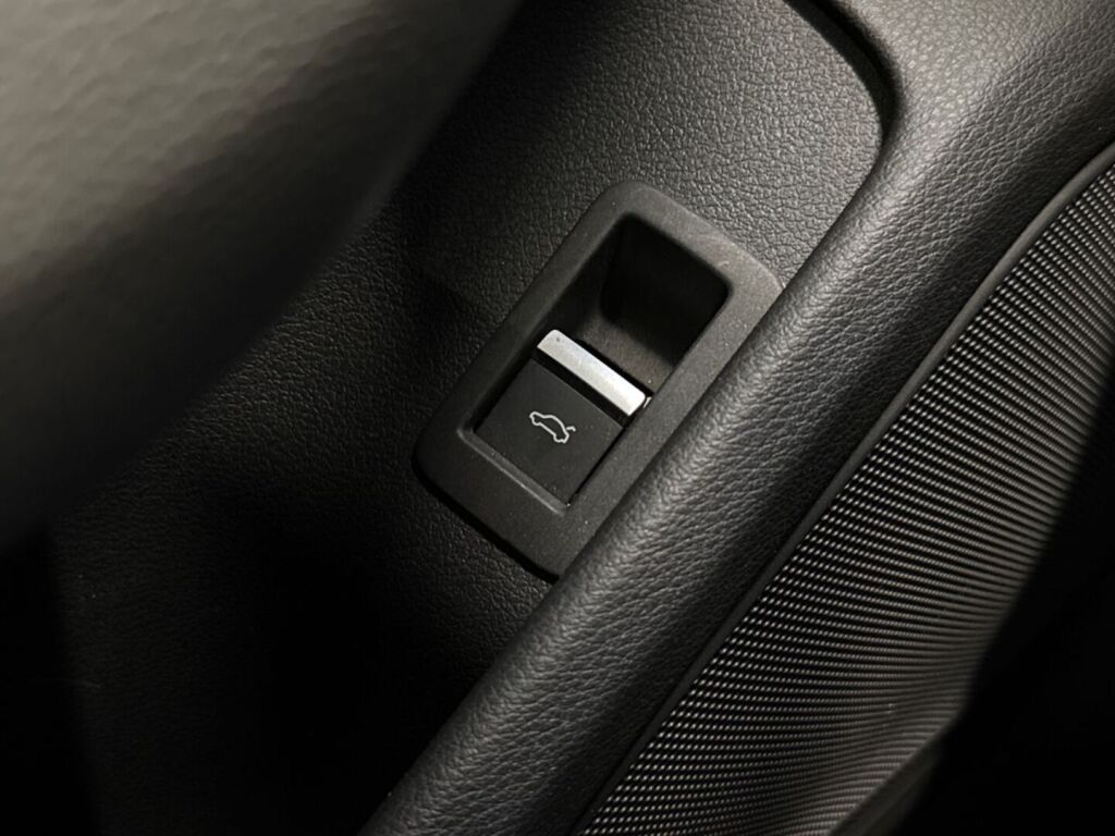 Audi A5 2018 Sininen