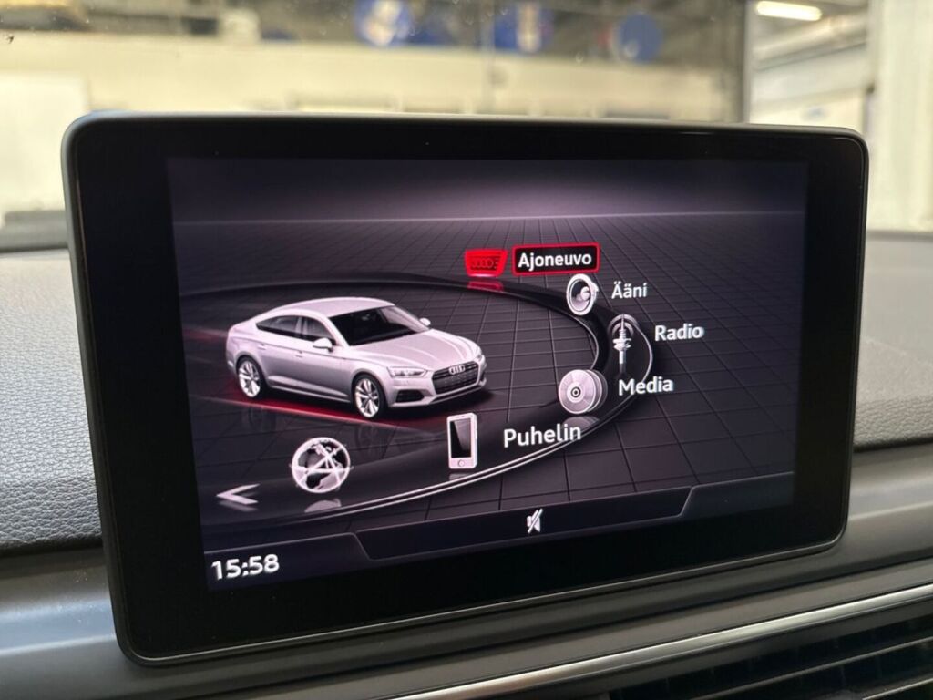 Audi A5 2018 Sininen