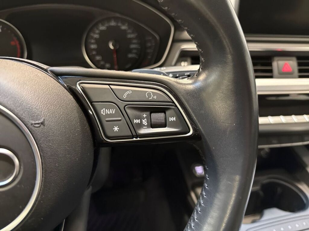 Audi A5 2018 Sininen