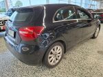 Mercedes-Benz A 2017 Musta