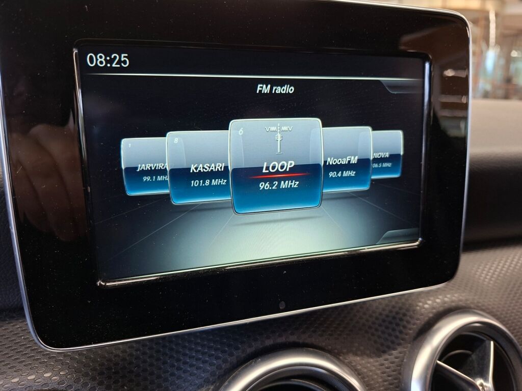 Mercedes-Benz A 2017 Musta