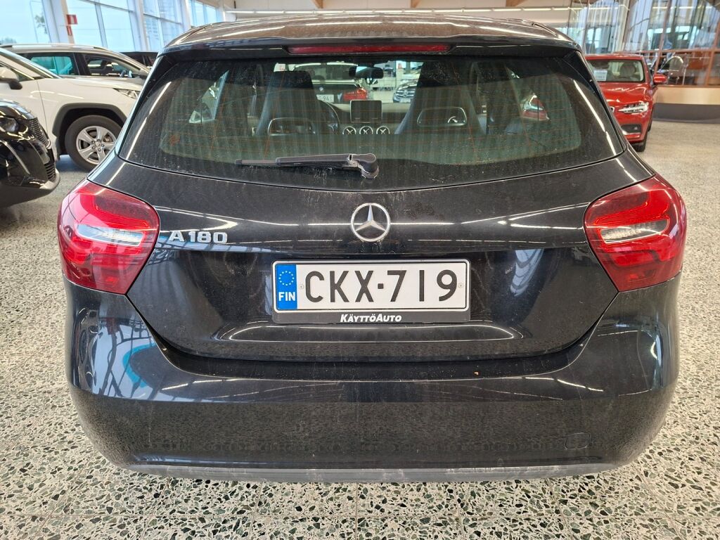 Mercedes-Benz A 2017 Musta