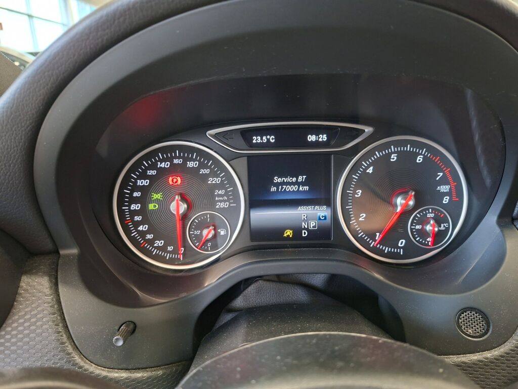 Mercedes-Benz A 2017 Musta