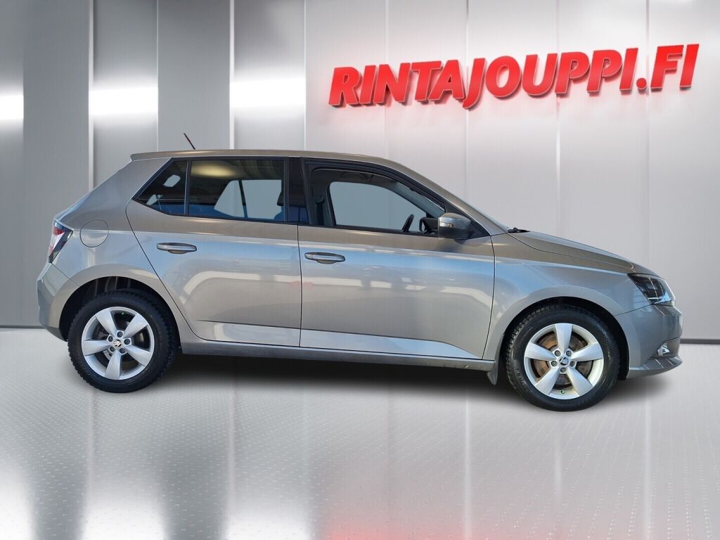 Skoda Fabia 2017 Ruskea (beige)